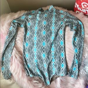 Acacia Thai ehukai rashguard